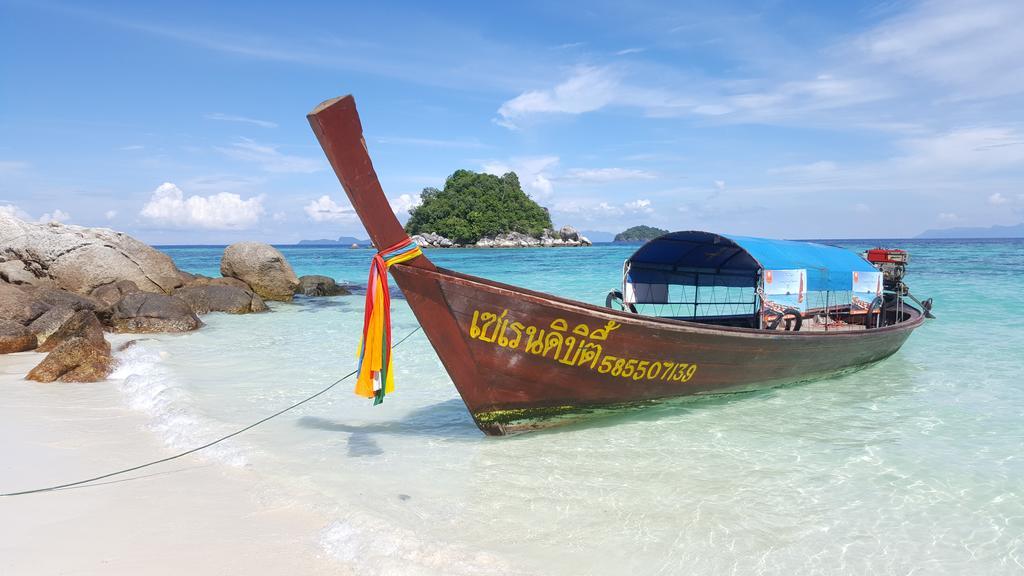 Serendipity Beach Resort Koh Lipe Ngoại thất bức ảnh