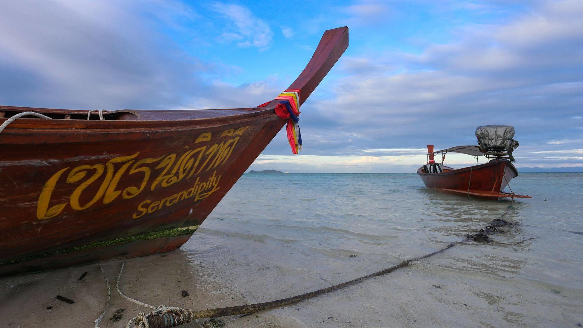 Serendipity Beach Resort Koh Lipe Ngoại thất bức ảnh